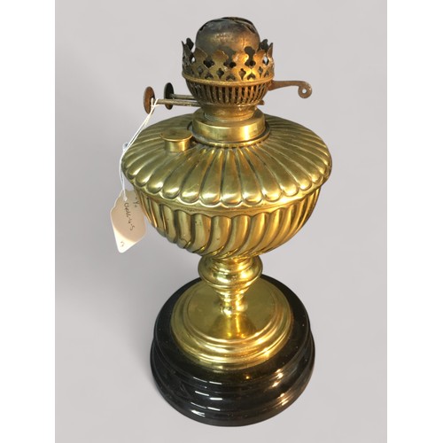 25 - Victorian and Later Oil lamps x 4 - Wrythen Brass example, Converted Lamp with Oriental Express Ista... 