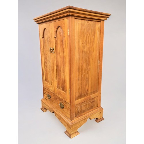 418 - Hand Crafted Honey Oak Cabinet of Nice Proportions for Modern Living. Having cupboard over Single Dr... 