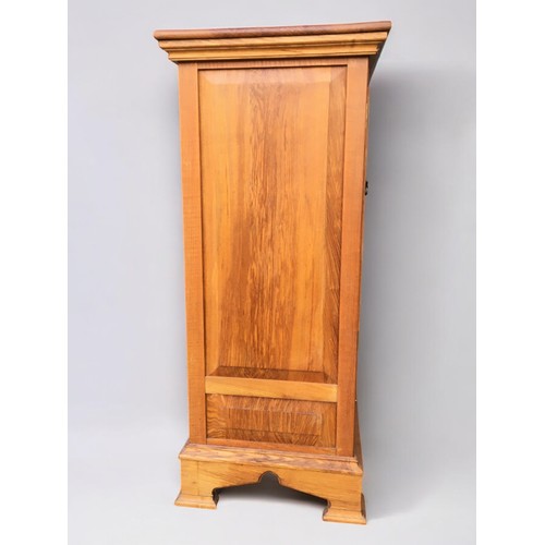 418 - Hand Crafted Honey Oak Cabinet of Nice Proportions for Modern Living. Having cupboard over Single Dr... 