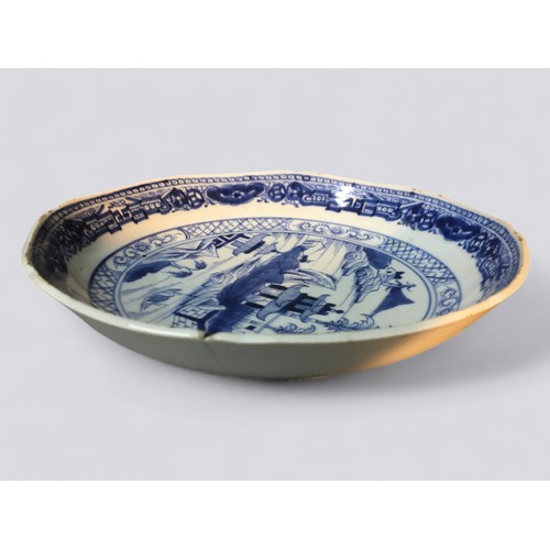 149 - Chinese Blue and White Nanking Cargo Plate. Circa 1800.Dia 21cm