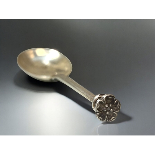 592 - Two Silver Payne & son spoons.Includes seal top floral example and another 'Owl' handled example... 