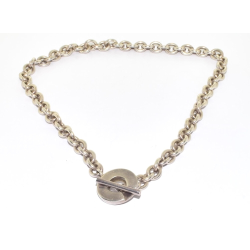 134 - 925 silver heavy neck chain set with t bar catch 60g