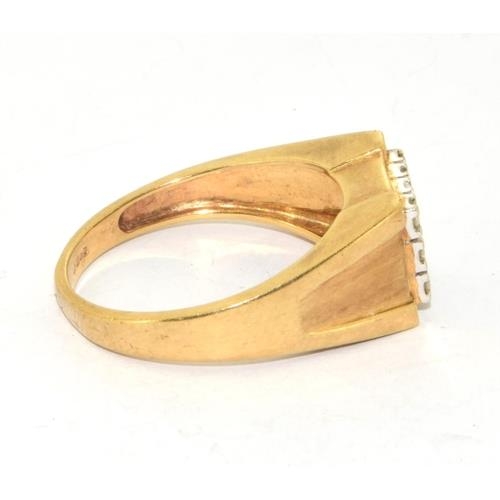 369 - 9ct gold gents Diamond square face signet ring of 12 diamonds approx 40 points size V