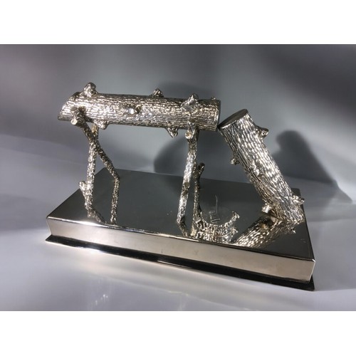 612 - Large Table Centre Piece. 