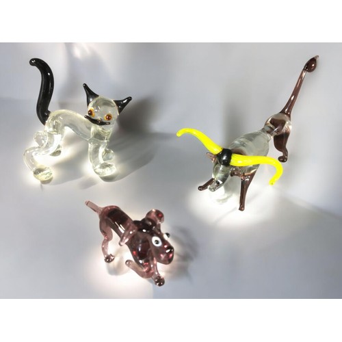 309 - Vintage and Later Lamp Work Glass Animals in the Pirelli Glass Style. Cats, Dogs, Fox, Seals, Dragon... 