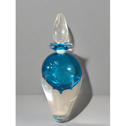 313 - Signed Art Glass Pieces x 3 - Stuart Akroyd Large Perfume Bottle, Julia Donnelly Vase and a Martin Y... 