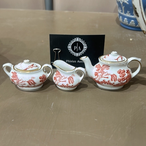 126 - Mixed porcelain lot includes a Copeland jug with portrait, floral vase, lidded dish with plate, blue... 