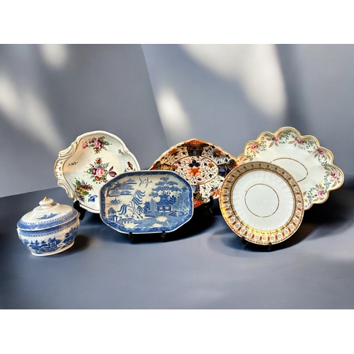 380 - A collection of 19th century English porcelain.