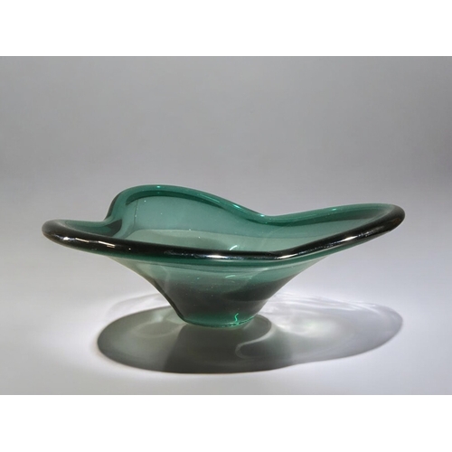 522 - Mid Century Smokey Green Art Bowl Centre Piece and a Sombrero Crackle Glass Centre Bowl. Both Hand B... 