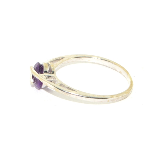 16 - 9ct white gold ladies Amethyst contemporary design ring size N