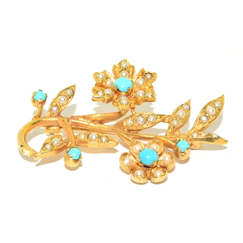 33 - Superb 9ct gold vintage Turquoise and Pearl flower design brooch of 7.7g 4x3cm