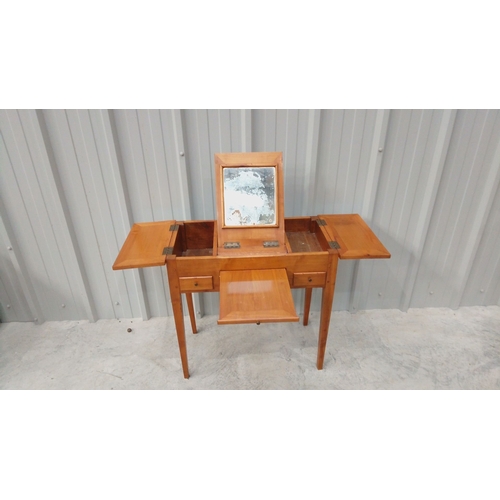 48 - Antique wooden vanity table, from the early 20th century, featuring a distressed mirrored centerpiec... 