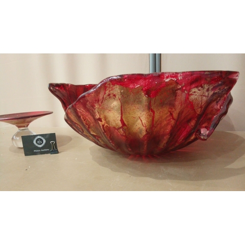 40 - Murano Large Red and gold art glass set, including a ruffled vase, an organic bowl, and a pedestal d... 