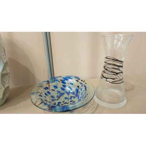 41 - Mixed lot featuring textured ceramic vase, art glass centerpiece bowl, bold striped glass vase, and ... 