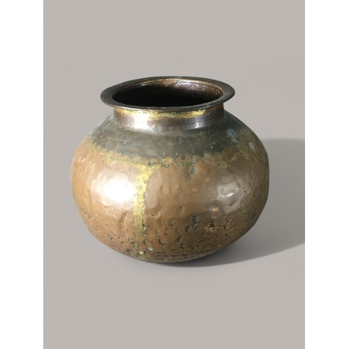 82 - Good Sized 19th Century Middle Eastern Copper Cooking Vessels.Largest 25cm Tall x 28cm Dia