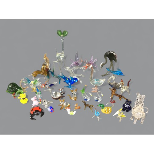 94 - Lamp Work Glass Animals and Insects a Veritable Cornucopia of Collectors Pieces x 37.