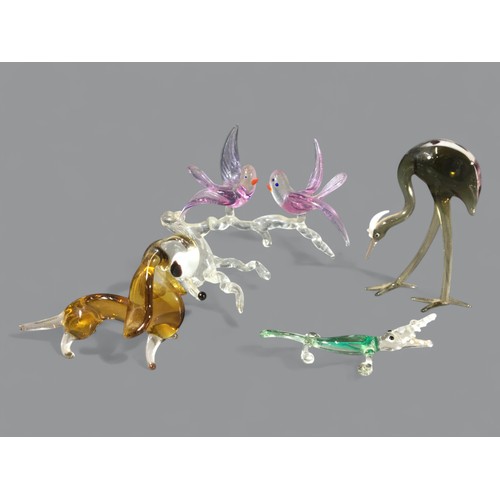 94 - Lamp Work Glass Animals and Insects a Veritable Cornucopia of Collectors Pieces x 37.