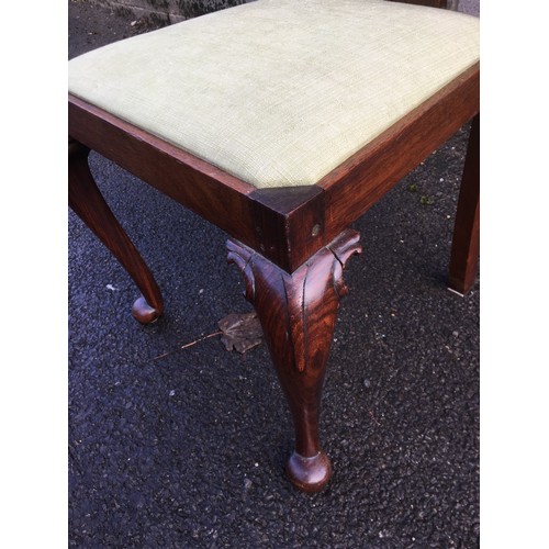 377 - Set of 6 Vintage Queen Anne Style Dining Chairs. Doweled Joints. Rosewood Type Wooden Construction.