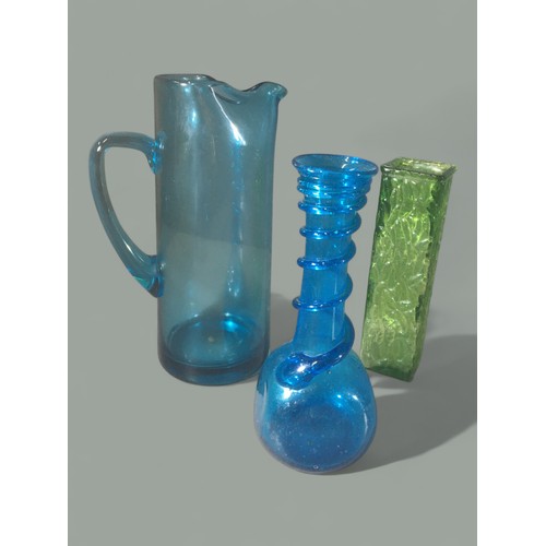 118 - Art Glass in Varying Styles to include Spiral Vase and Perfume Bottle. Mid Century to Modern. 12 pie... 