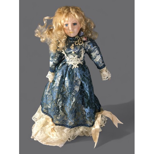 260 - Porcelain Dolls x 3 - Kathy Hippensteez 