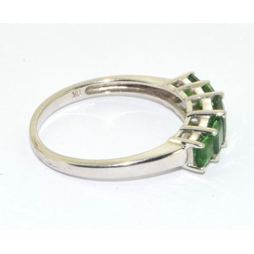 21 - 9ct white gold ladies 5 stone Emerald green stone ring size O