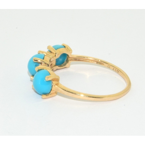 36 - 9ct gold vintage 3 stone cabochon Turquoise ring with accent Diamonds set in a claw setting size R