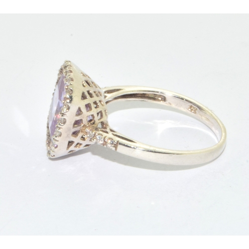 304 - Stunning Violet 925 silver ring size P