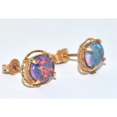 253 - 9ct gold Opal stud earrings on 9ct gold posts 