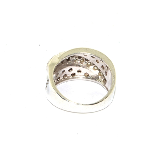 77 - D Q Cinnamon/white cz 925 silver ring size M