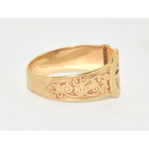 196 - 9ct gold gents buckle signet ring 3.6g size Q