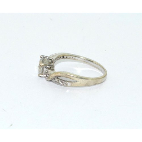 199 - 925 silver twist design solitaire ring size P