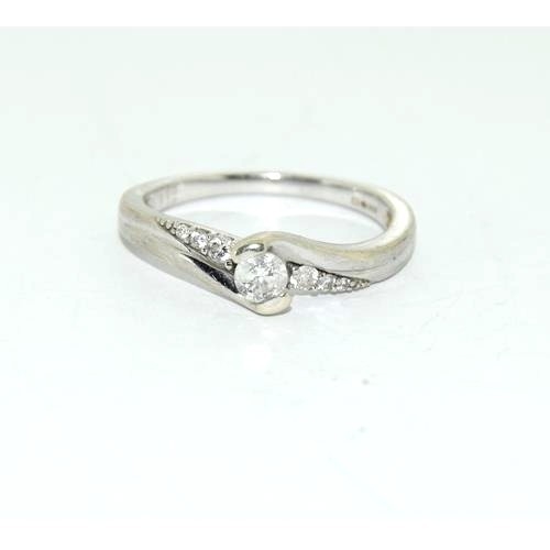 291 - 9ct white gold ladies Diamond ring H/M in ring as 0.33ct  size S