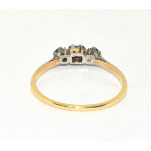 261 - 18ct gold ladies 3 stone Diamond and Sapphire ring size T