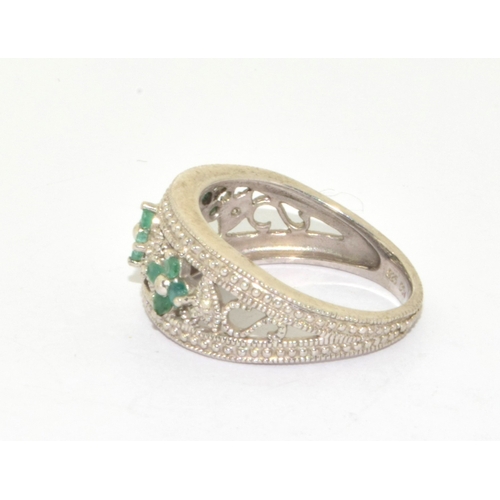 102 - 925 silver Emerald and open work ring size N