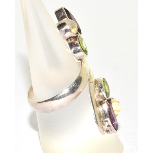 252 - 925 full finger ring set with Amethyst, Peridot and Aquamarine in a leaf design size N