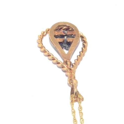 283 - 9ct gold vintage Sapphire and Diamond cluster pendant necklace on a 9ct gold chain measuring 44cm