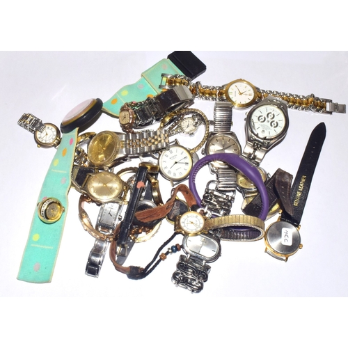 107 - Large quantity of mixed Gents and ladies watches 