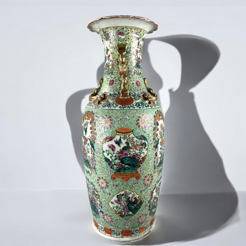 51 - A large Chinese porcelain Famille Verte floor vase.Qing dynasty, 19th century.Turquoise ground, fine... 