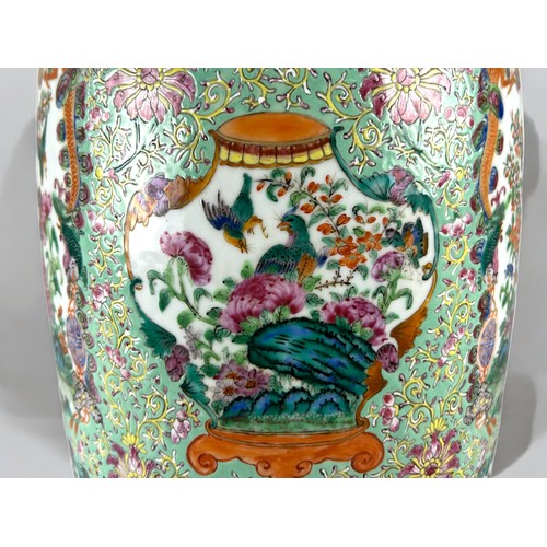 51 - A large Chinese porcelain Famille Verte floor vase.Qing dynasty, 19th century.Turquoise ground, fine... 
