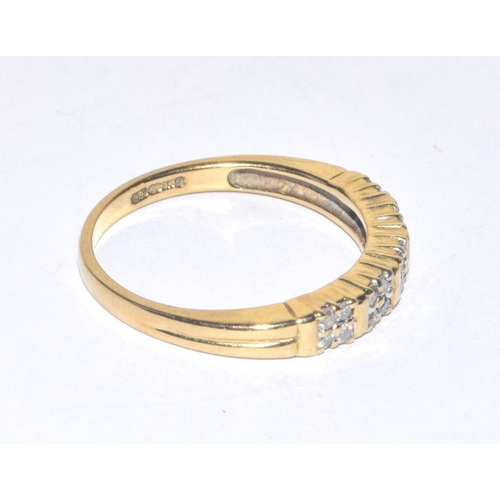 276 - 9ct gold ladies Diamond half eternity ring of approx 0.25ct hall marked in the ring size P