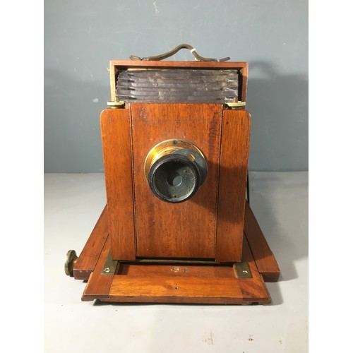 94 - Circa 1905 Adams & Co Style, Mahogany Folding Half Plate Field Camera.