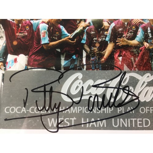 315 - Football - Signed Billy Bonds montage and Hammers Legends Photo-prints, signed by Billy Bonds, Marti... 