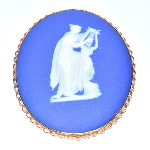 294 - Huge antique Wedgewood 9ct gold set Cameo brooch pin 6.5x5cms 32grams 