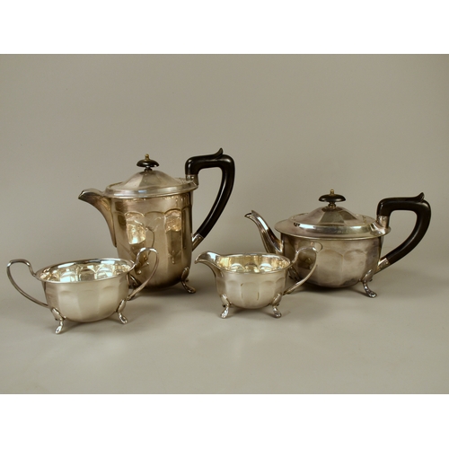 206 - A Sheffield silver plate Tea & coffee set, together with two silver plate trays.