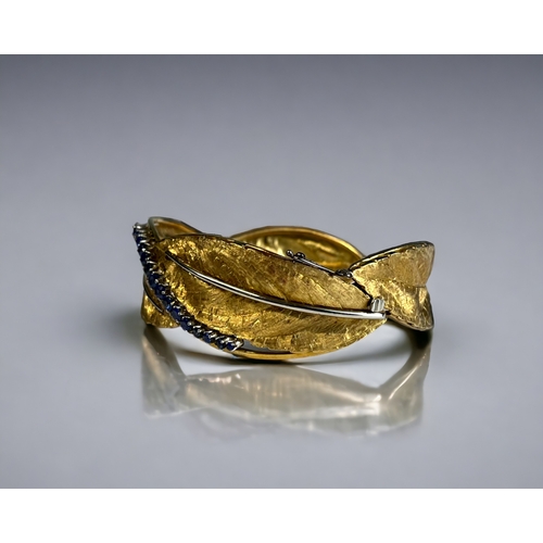 200 - A FINE QUALITY 18 CARAT GOLD & SAPPHIRE BRACELET. By Christopher Milton Stevens, Bespoke Jewelle... 