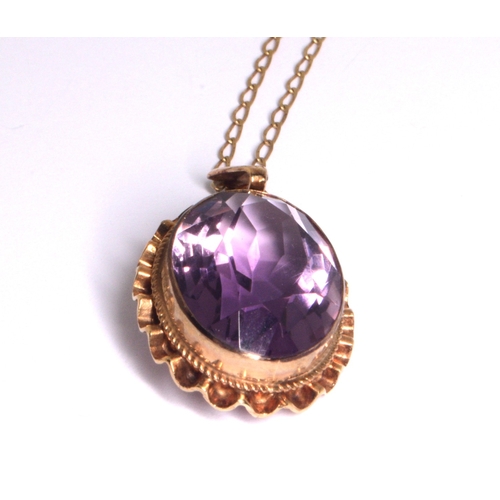 198 - 9ct gold Amethyst pendant necklace on a 9ct gold chain of 44cm long 3.9grams