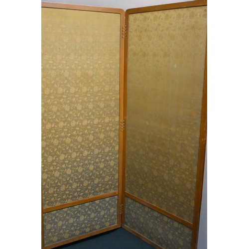 57 - A Japanese embroidered folding screen.Early-mid 20th century.carved wooden frame, with embroidered w... 