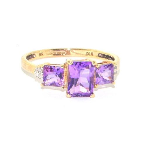 36 - 9ct gold ladies 3 graduated stone Amethyst and accent diamond ring size P