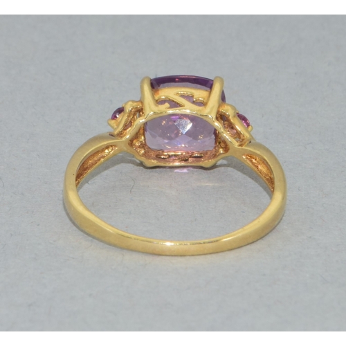56 - 9ct gold ladies Amethyst multi facetted square faced ring size P