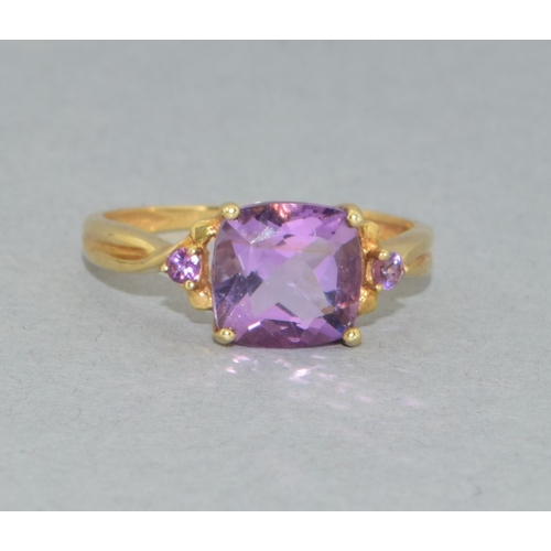 56 - 9ct gold ladies Amethyst multi facetted square faced ring size P